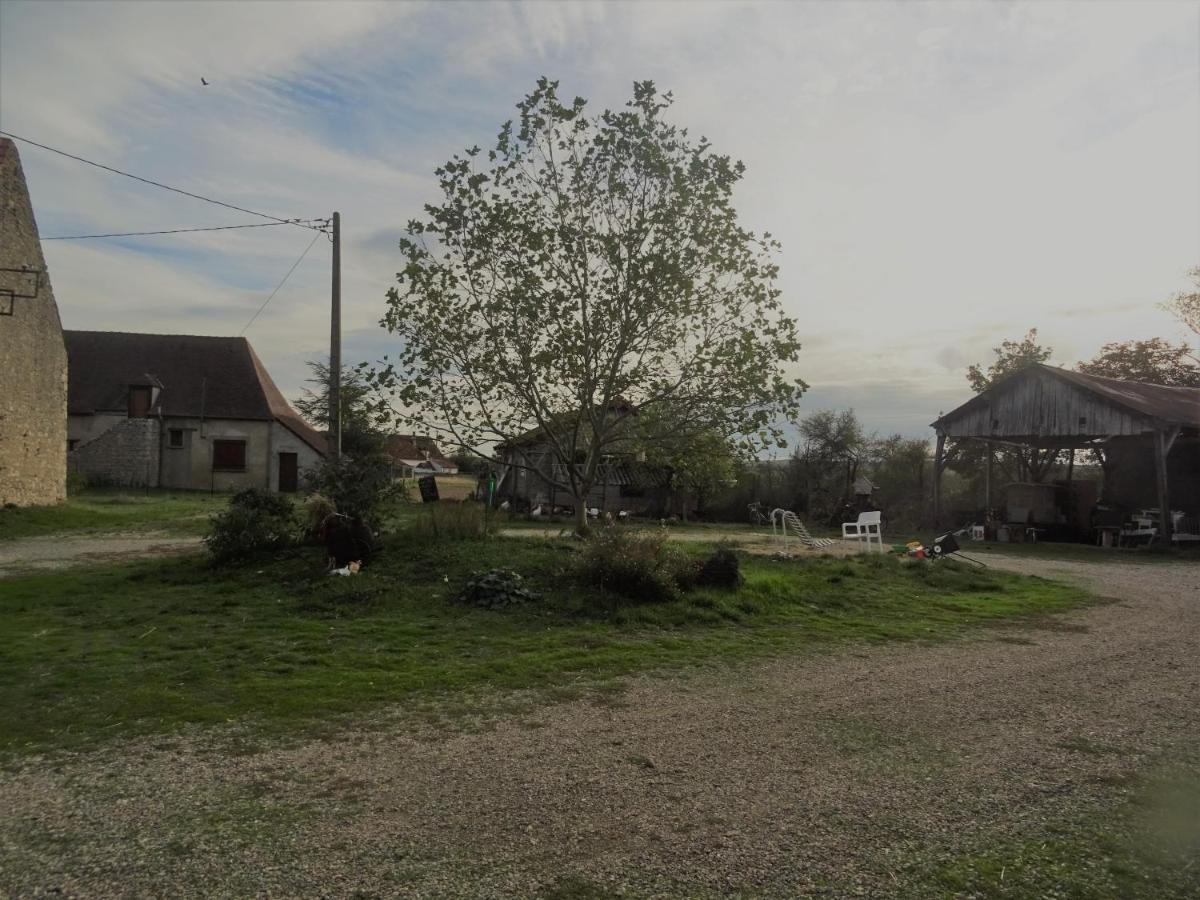 Chambre A La Ferme Chez L'Habitant Besson Exterior photo